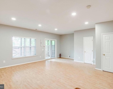 12476 Casbeer Drive - Photo Thumbnail 29