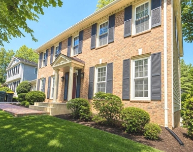 4912 Bexley Lane - Photo Thumbnail 1
