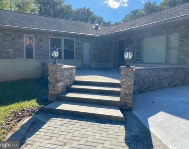 3316 Prosperity Avenue - Photo Thumbnail 1