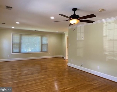 3316 Prosperity Avenue - Photo Thumbnail 2