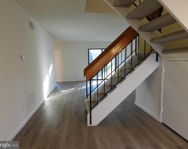 2130 Cartwright Place - Photo Thumbnail 3
