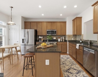 9148 Furey Road - Photo Thumbnail 8