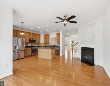 9148 Furey Road - Photo Thumbnail 11