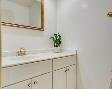 1427 Laurel Road - Photo Thumbnail 10