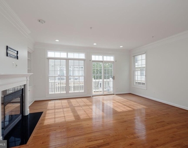 5180 Brawner Place - Photo Thumbnail 7