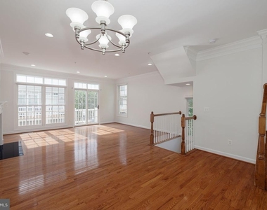5180 Brawner Place - Photo Thumbnail 4