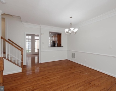 5180 Brawner Place - Photo Thumbnail 2