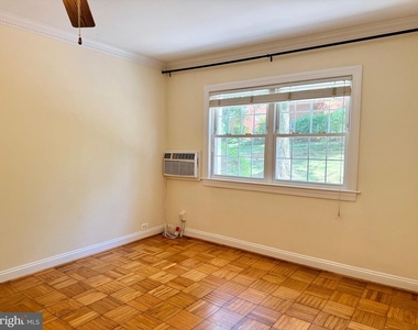 1628 Ripon Place - Photo Thumbnail 10