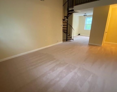 4608 31st Road S - Photo Thumbnail 3
