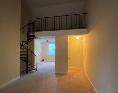 4608 31st Road S - Photo Thumbnail 4