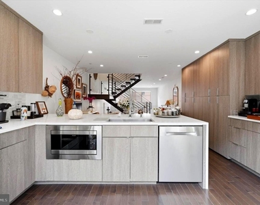 1341 S Garnet Street - Photo Thumbnail 14