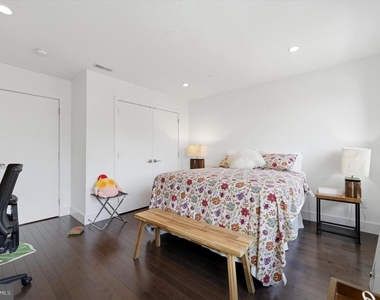 1341 S Garnet Street - Photo Thumbnail 21