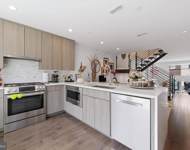 1341 S Garnet Street - Photo Thumbnail 13