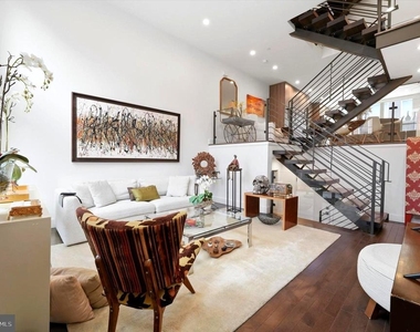 1341 S Garnet Street - Photo Thumbnail 2