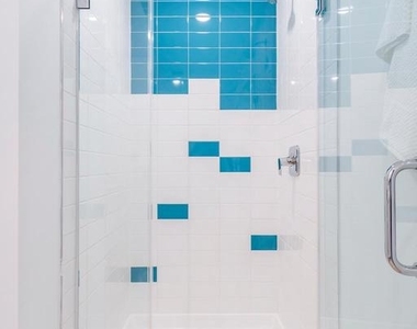 1131 N Front Street - Photo Thumbnail 36