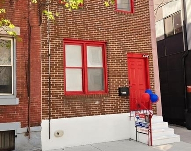 1558 N Randolph Street - Photo Thumbnail 1