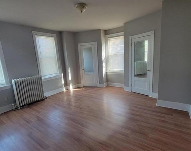 1300 Wagner Avenue - Photo Thumbnail 18