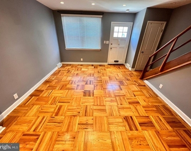 327 Righter Street - Photo Thumbnail 5
