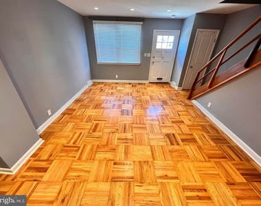 327 Righter Street - Photo Thumbnail 4