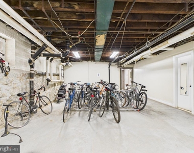4207 Chester Avenue - Photo Thumbnail 8