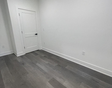 5719 Cambridge Street - Photo Thumbnail 2