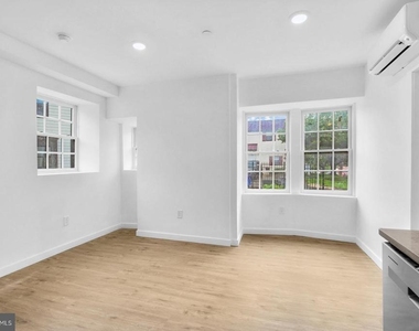 7037 Ridge Avenue - Photo Thumbnail 7