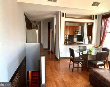 727 S 2nd Street - Photo Thumbnail 3