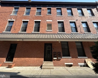 727 S 2nd Street - Photo Thumbnail 16