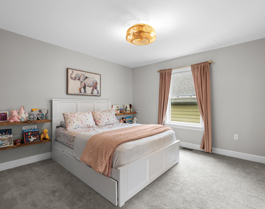 819 Irving Avenue - Photo Thumbnail 36