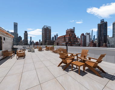 401 East 65th Street - Photo Thumbnail 5