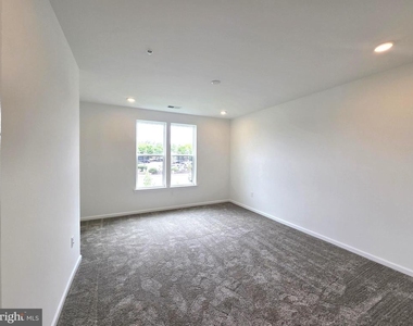 83 Bethlehem Pike - Photo Thumbnail 14