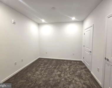 83 Bethlehem Pike - Photo Thumbnail 21
