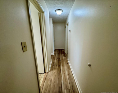 2601 N Roberts Avenue - Photo Thumbnail 13