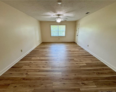 2601 N Roberts Avenue - Photo Thumbnail 3