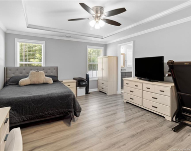5608 Duncan Street - Photo Thumbnail 13