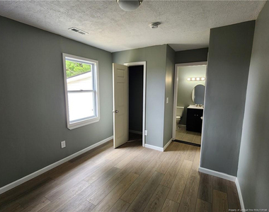 5100 Malloy Circle - Photo Thumbnail 16