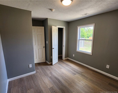 5100 Malloy Circle - Photo Thumbnail 20