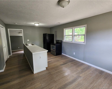 5100 Malloy Circle - Photo Thumbnail 5