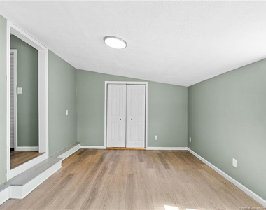 5100 Malloy Circle - Photo Thumbnail 10