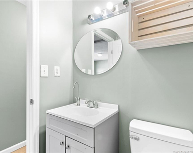5100 Malloy Circle - Photo Thumbnail 11