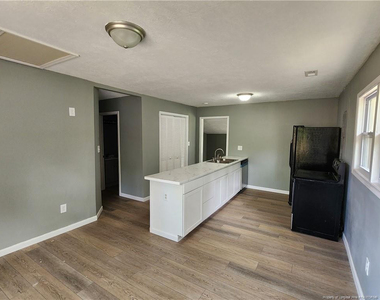 5100 Malloy Circle - Photo Thumbnail 6