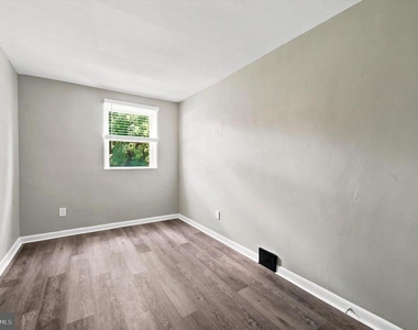 418 W Jefferson Street - Photo Thumbnail 13