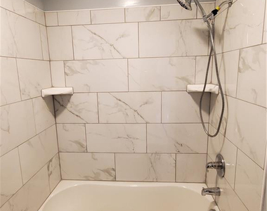 1015 Brook Street - Photo Thumbnail 16