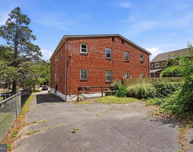126 4th Avenue - Photo Thumbnail 14