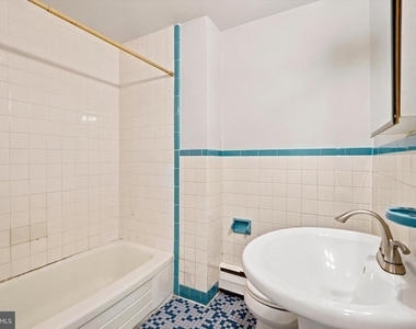 126 4th Avenue - Photo Thumbnail 11