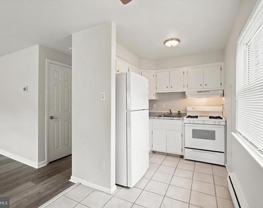 126 4th Avenue - Photo Thumbnail 4