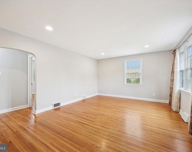 116 Walnut Hill Lane - Photo Thumbnail 1
