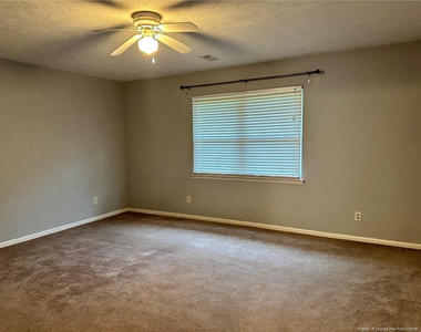 6850 Buttermere Drive - Photo Thumbnail 11