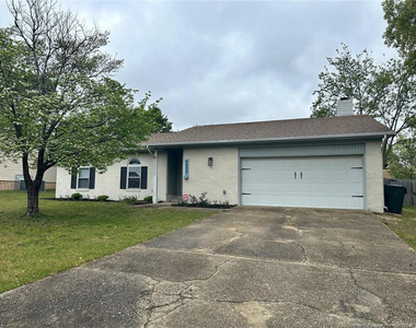 6850 Buttermere Drive - Photo Thumbnail 4