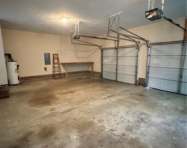 123 Cornwallis Court - Photo Thumbnail 20